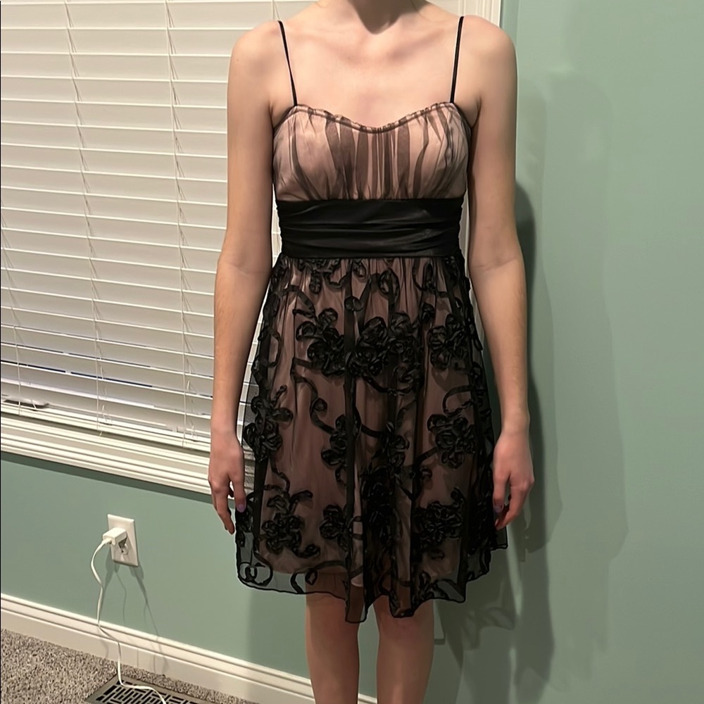 Elegant Black and Nude Mini Dress